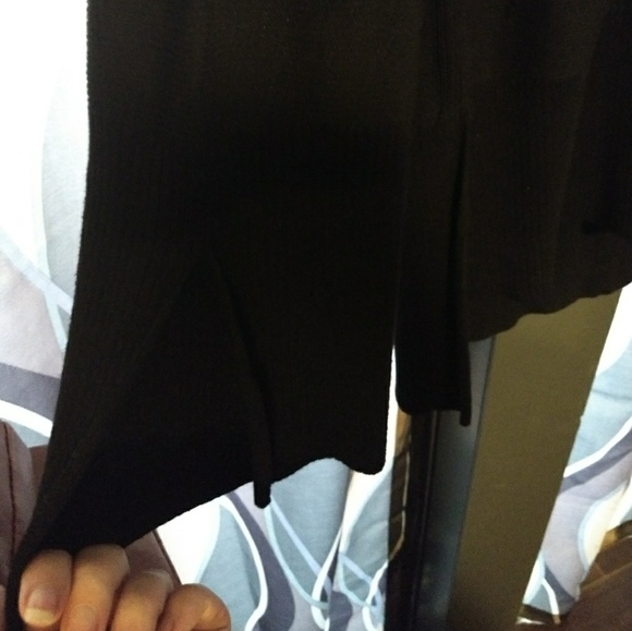 NWT! New Directions XL Sweater Slits & Cross Neck - Picture 3 of 8